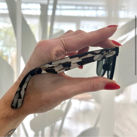 Ray Ban Vintage Wayfarer Street Neat Black Pearl MOP Mosaic Model W… - Picture 3 of 4